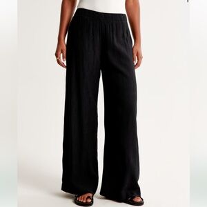 A&f Crinkle Texture Pull On pants NWOT!